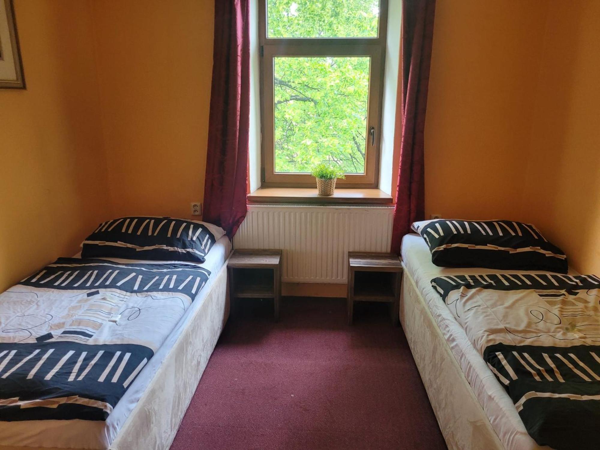 Hotel Max Simek Ostrava Extérieur photo