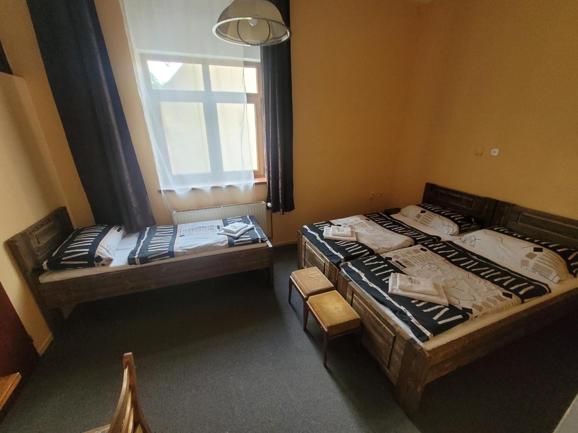 Hotel Max Simek Ostrava Extérieur photo